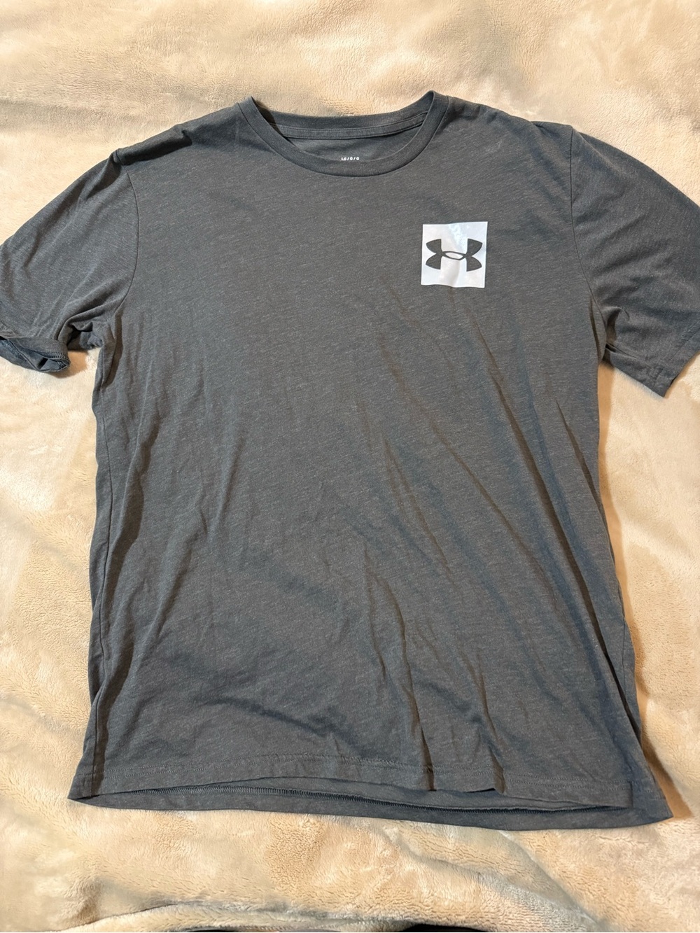 Under armour Men's cotton Shirt